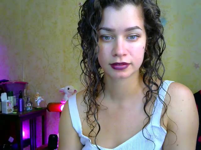 Live sex webcam photo for SofiAmeli #268766131