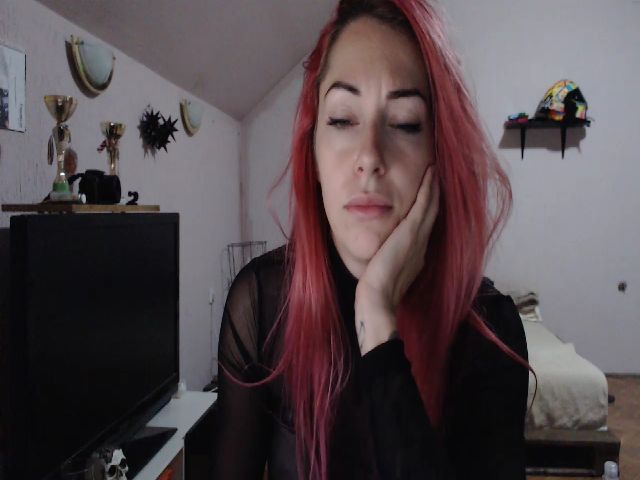 Live sex webcam photo for SweetRacerEl #268769314