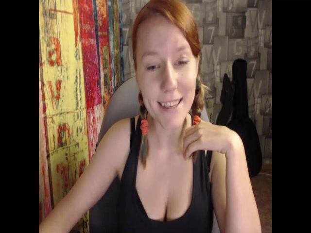 Live sex webcam photo for NikiFoks18 #268757062