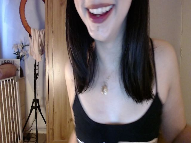 Live sex webcam photo for RemiClem1 #268772129