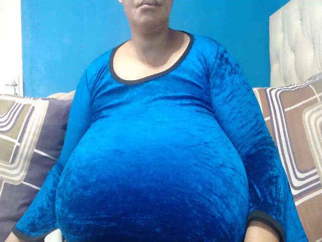 Live sex webcam photo for EbonyxBBW #268763238