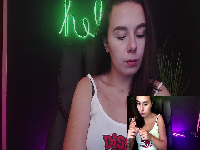 Live sex webcam photo for DinaD #268767206