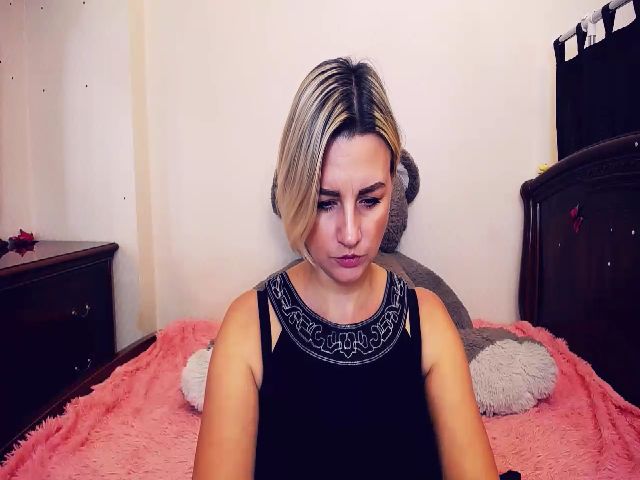 Live sex webcam photo for Margo_curvy #268766726