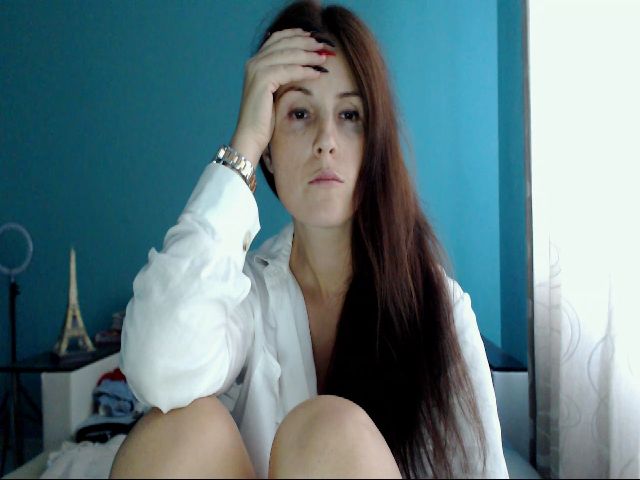 Live sex webcam photo for missmalibyx69 #268766830