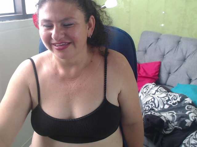 Live sex webcam photo for Sashaxx1 #268771677