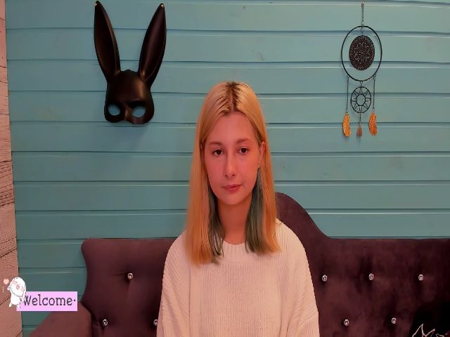 Live sex webcam photo for Harperallgood #268756682