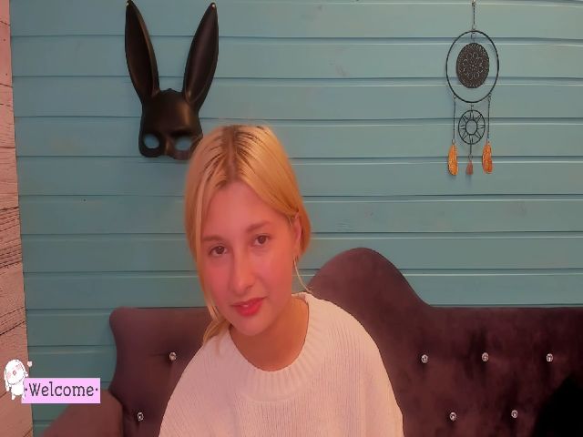 Live sex webcam photo for Harperallgood #268759729