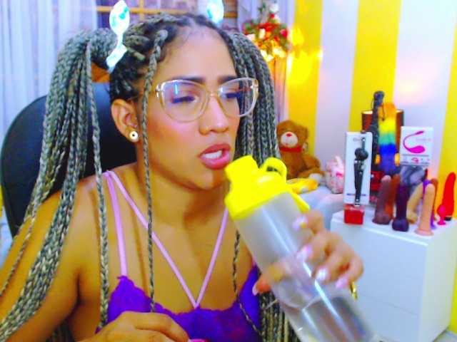 Live sex webcam photo for Eloveskamy #268787607