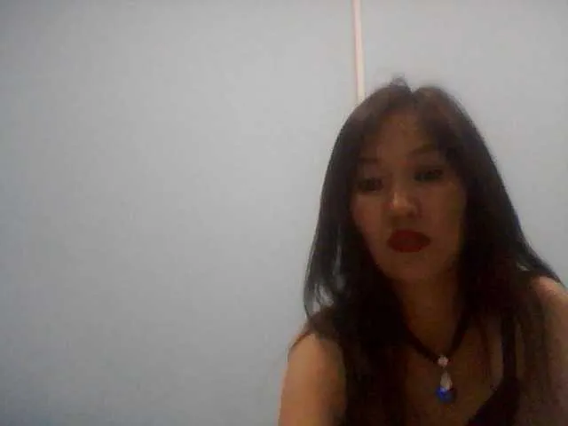 Live sex webcam photo for Manamy #268776576