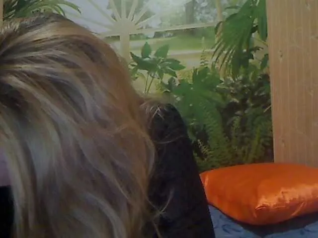 Live sex webcam photo for Naturalginger #268776705