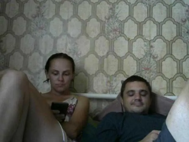 Live sex webcam photo for REPTILIAY #268786722