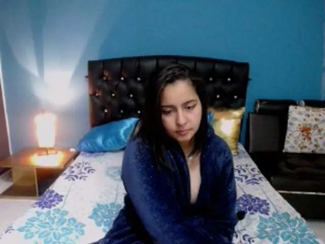Live sex webcam photo for goddesstepha #268777849