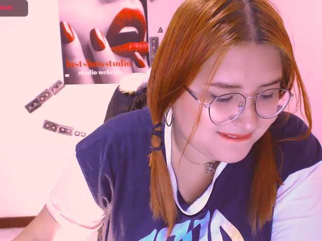 Live sex webcam photo for isabelasweetx #268793565