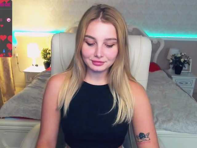 Live sex webcam photo for MillaDoll #268792554