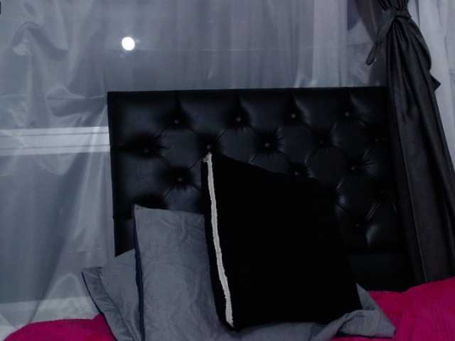 Live sex webcam photo for mermaid-princ #268777735