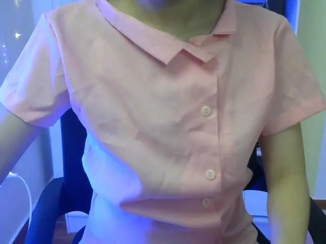 Live sex webcam photo for PussyMaya1 #268792380
