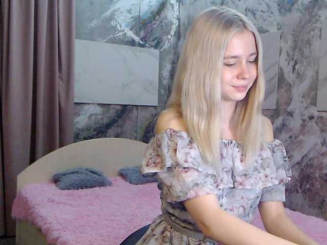 Live sex webcam photo for popsyy #268791980