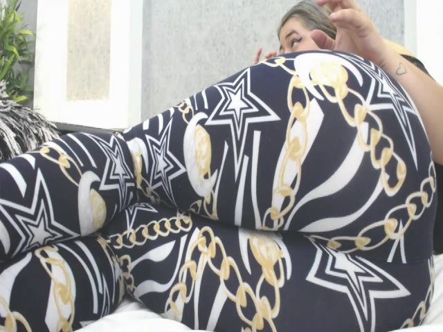 Live sex webcam photo for EmilyKurtx #268784039