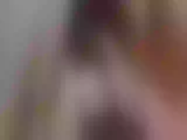 Live sex webcam photo for LesyaSweet #268776662