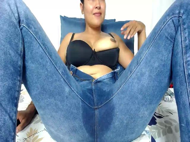 Live sex webcam photo for Meli_83 #268797132