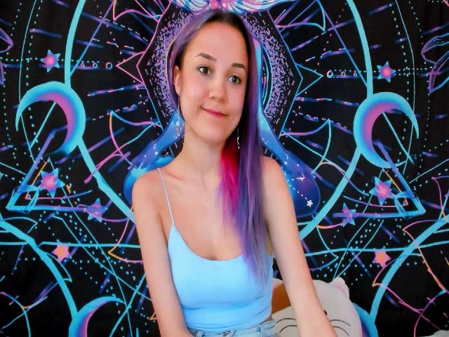 Live sex webcam photo for PurpleJuno #268788478