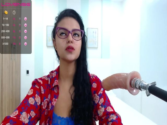 Live sex webcam photo for Lily_Evanx #268785887