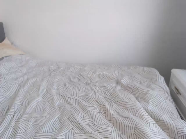 Live sex webcam photo for Crystal_MFC #268785922