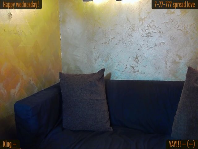 Live sex webcam photo for SkyV_ #268788072