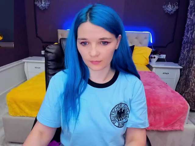 Live sex webcam photo for VicroryLulu #268792232