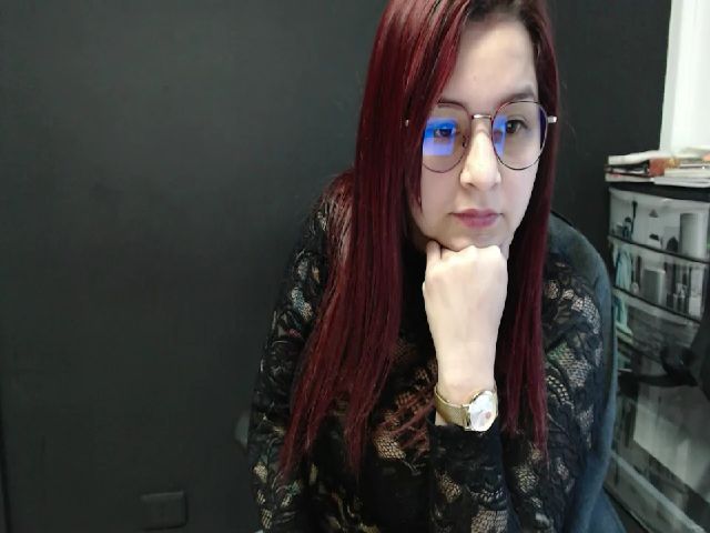 Live sex webcam photo for MissTiara_ #268790948