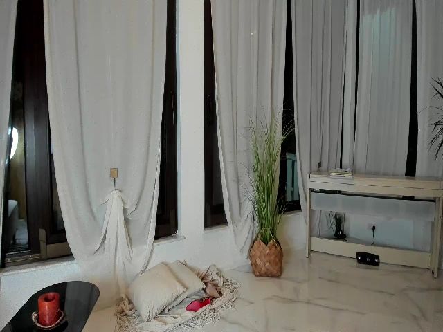 Live sex webcam photo for Giamazing #268797476