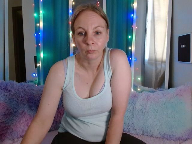 Live sex webcam photo for Milacesky #268790687