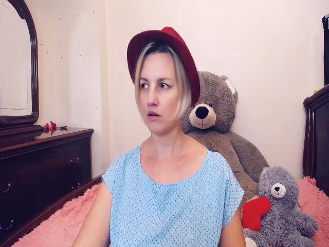 Live sex webcam photo for Margo_curvy #268788241