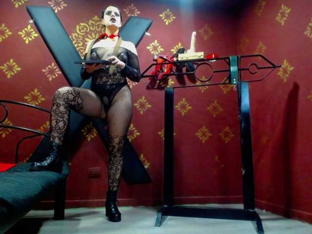 Live sex webcam photo for Alice-Drack #268777763