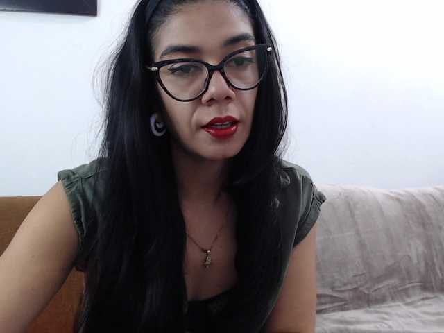 Live sex webcam photo for Megan-ink #268777154