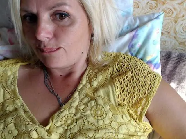 Live sex webcam photo for AngelAlone #268782070