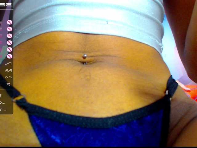 Live sex webcam photo for SammCherry #287929895