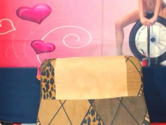 Live sex webcam photo for matureindian #287967551