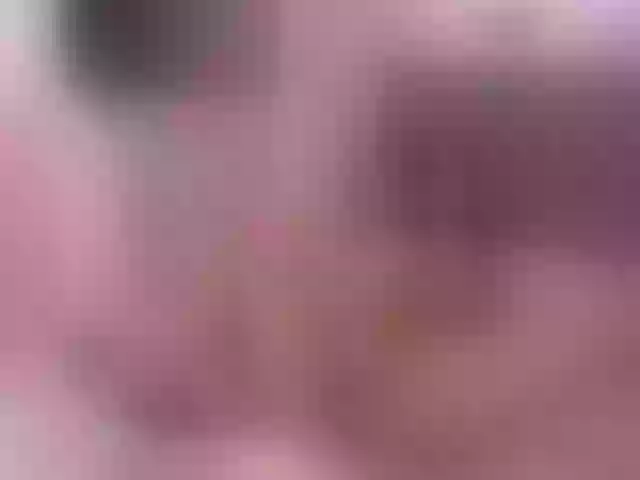 Live sex webcam photo for karinahotson1 #268799205