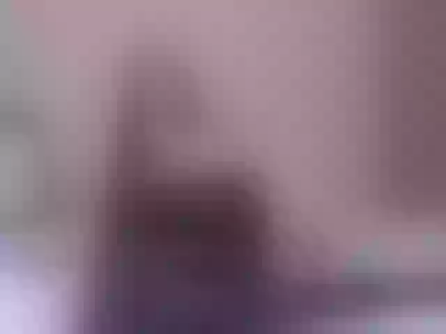 Live sex webcam photo for megan6969 #268804670