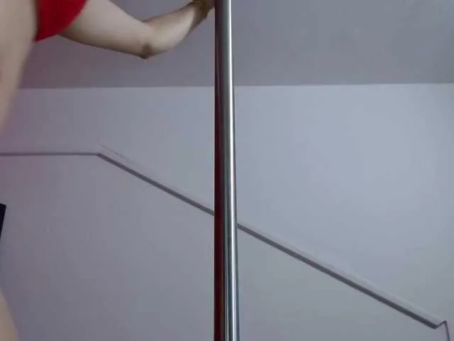 Live sex webcam photo for TutiPorn #268804976