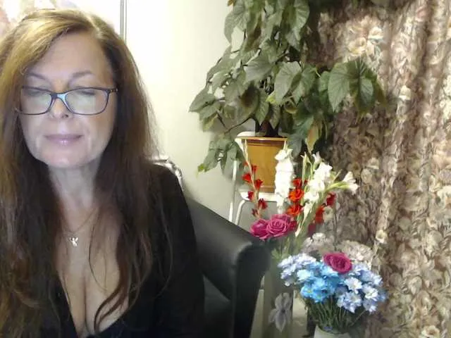 Live sex webcam photo for HelenBerg #268815261