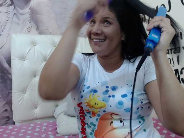 Live sex webcam photo for AdeleMilf #288007710