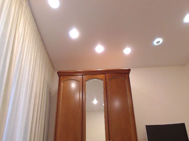 Live sex webcam photo for MsLily #287849116