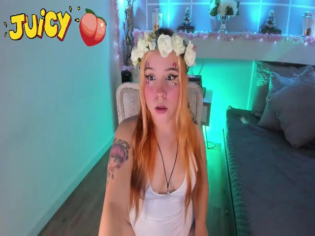 Live sex webcam photo for CiaraWatson #268802041