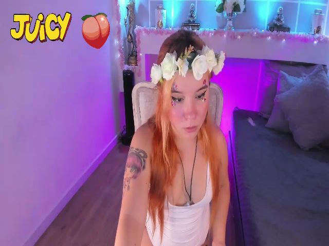 Live sex webcam photo for CiaraWatson #268803813