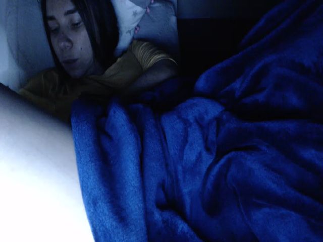 Live sex webcam photo for Joanne7 #268804049