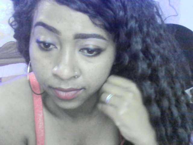 Live sex webcam photo for yrinah #268816843