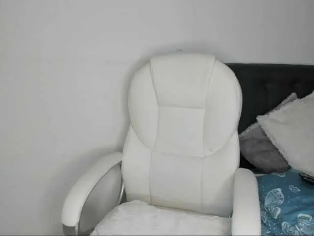 Live sex webcam photo for AshelyGirl #268805590