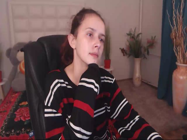 Live sex webcam photo for IrisNichols #268801027